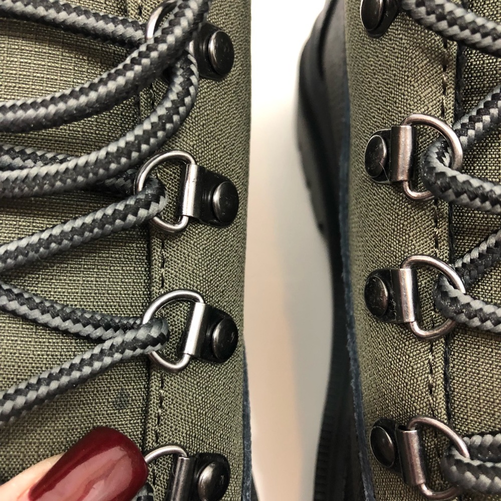 Toms NWT Cordova Tarnac Olive Black Ripstop Boots - Picture 7 of 8